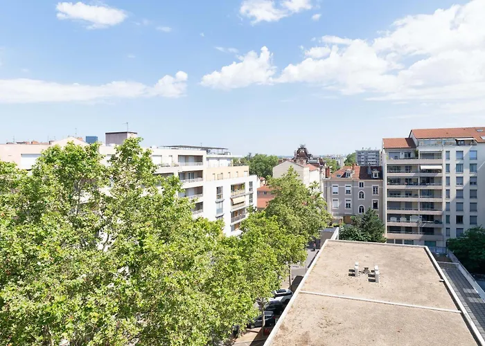 HOTEL Lyon Centre MonplaisirBB Hotel